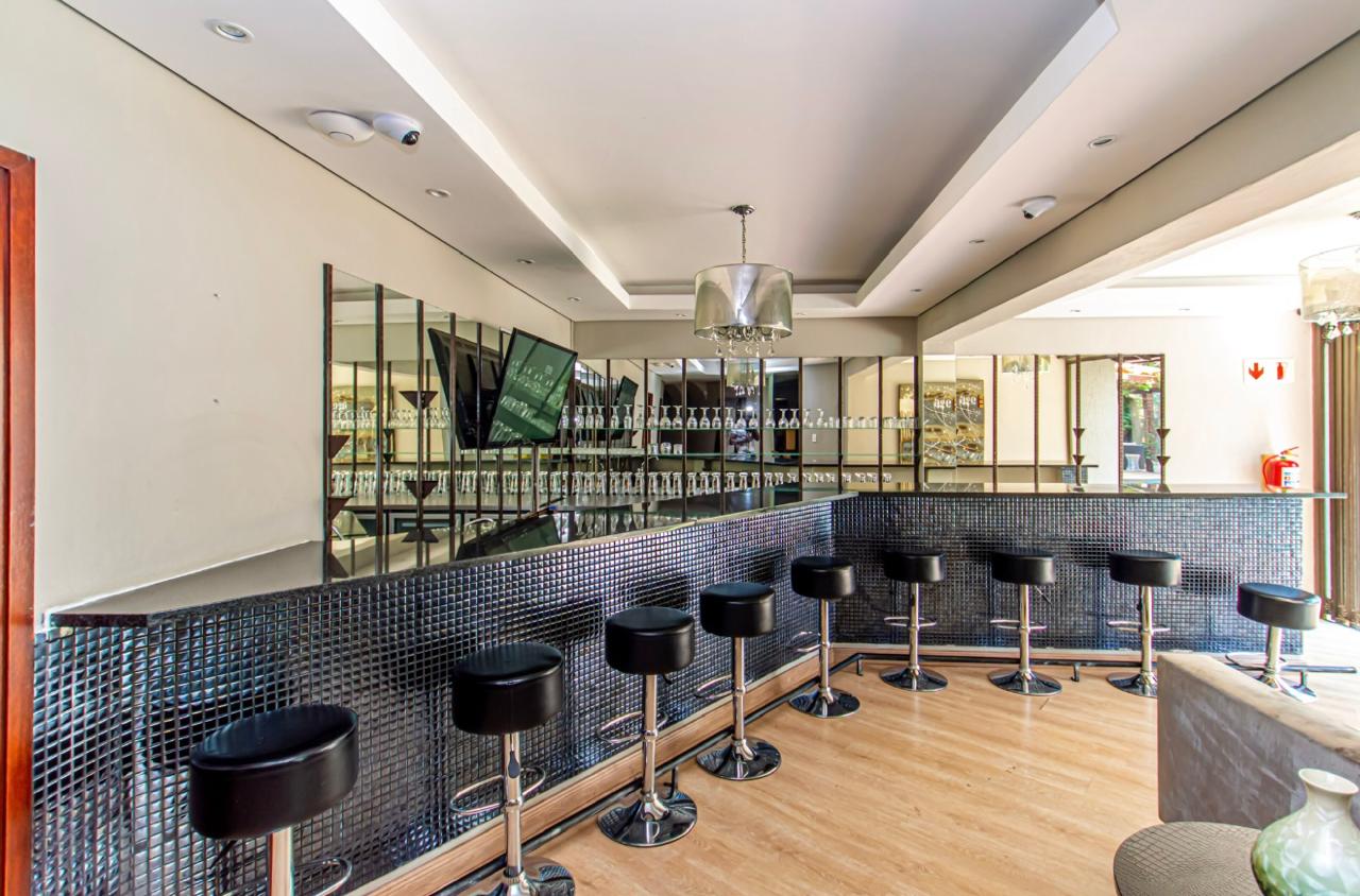 Profile slider image 8